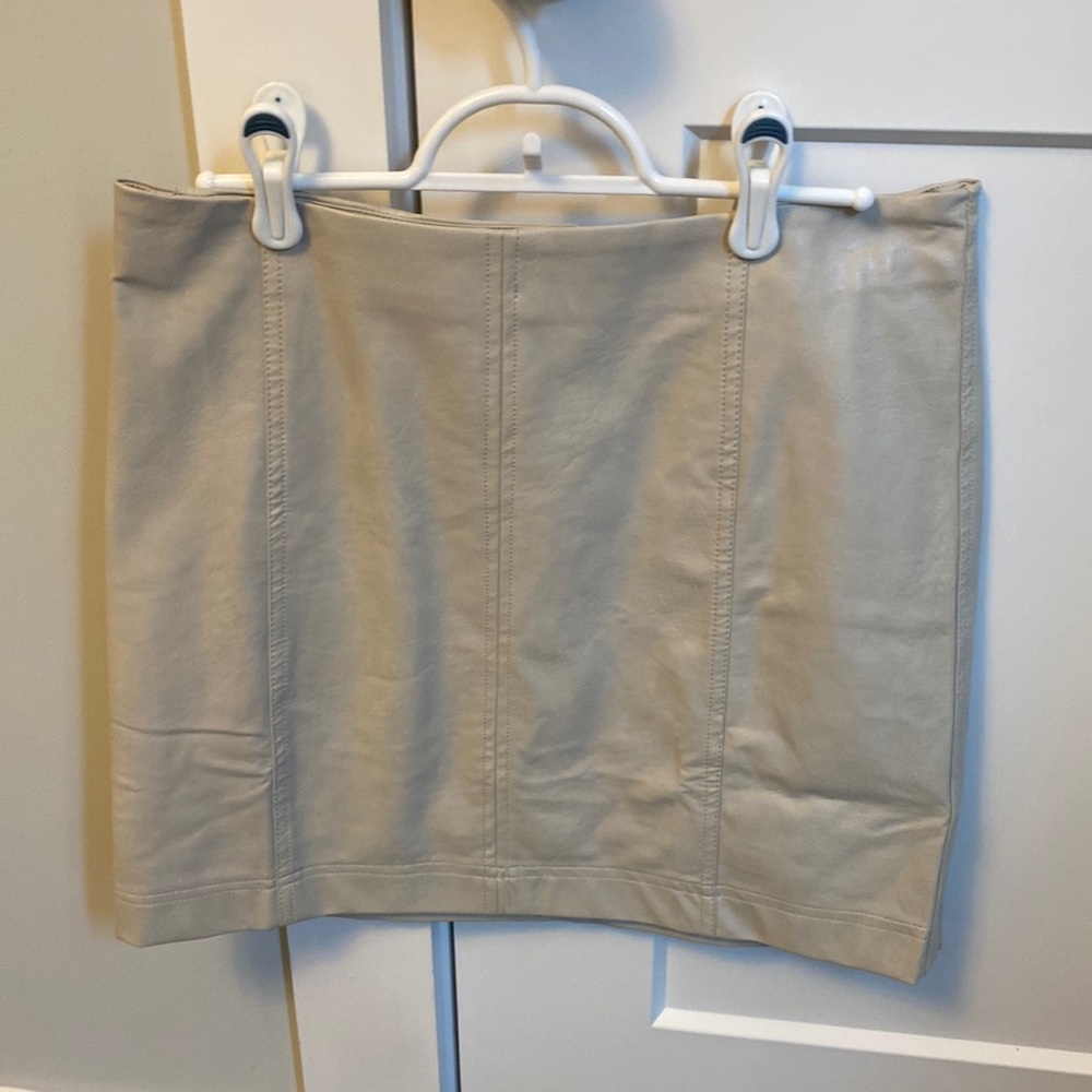 Tan Leather Skirt - size M